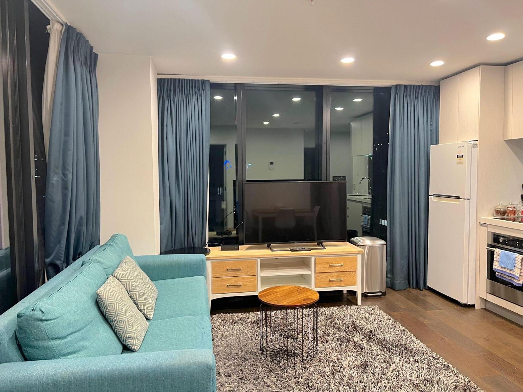 Magnificent Harbour View Skytower View Apartment In Cbd أوكلاند المظهر الخارجي الصورة